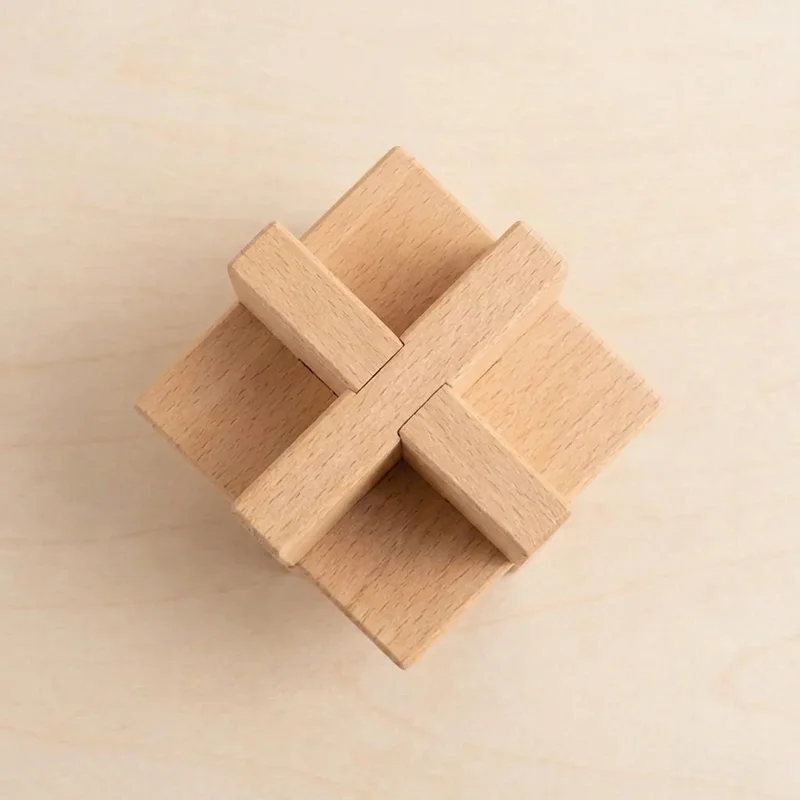 Wooden Interlocking Star Puzzle — Medium 6-Piece Challenge - 2