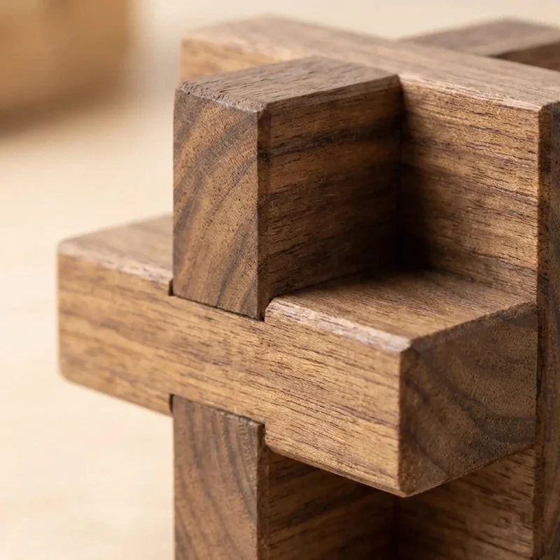 Hardwood Interlocking Star Knot — Hard 12-Piece Burr Puzzle - 3